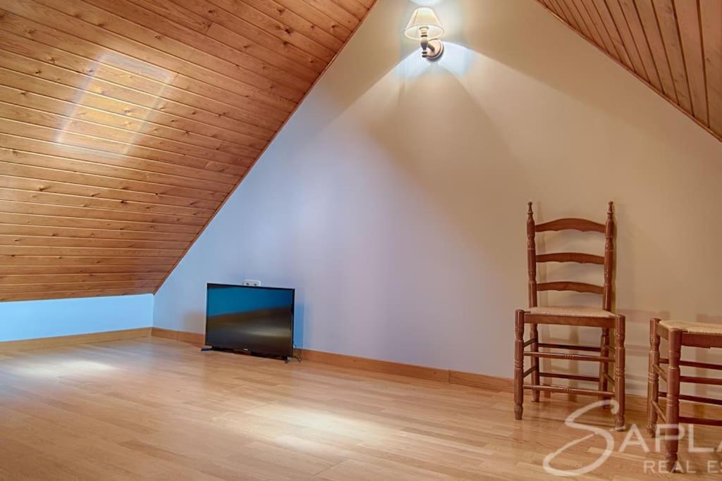 Saplan Real Estate Pensaueth Villa Salardu Luaran gambar