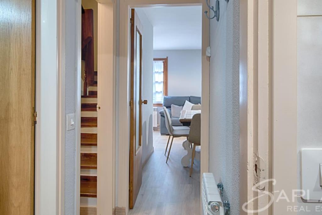 Saplan Real Estate Pensaueth Villa Salardu Luaran gambar