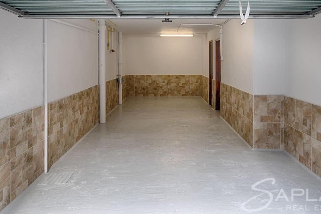 Saplan Real Estate Pensaueth Villa Salardu Luaran gambar