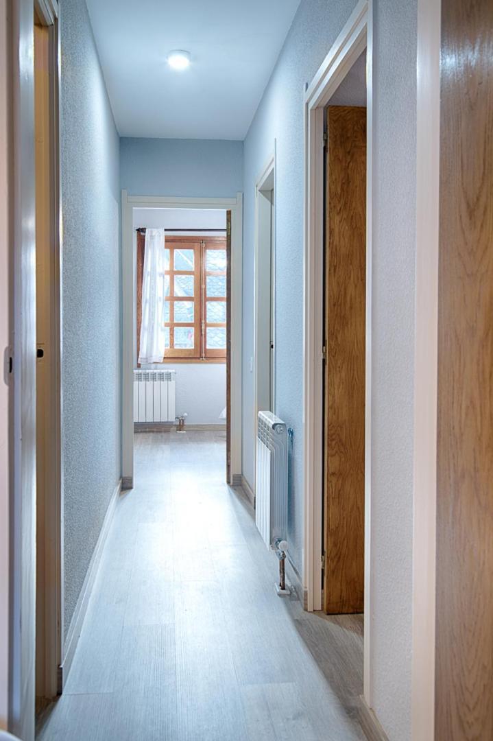 Saplan Real Estate Pensaueth Villa Salardu Luaran gambar